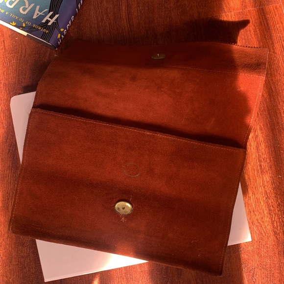 Vintage Suede Clutch - Picture 3 of 4